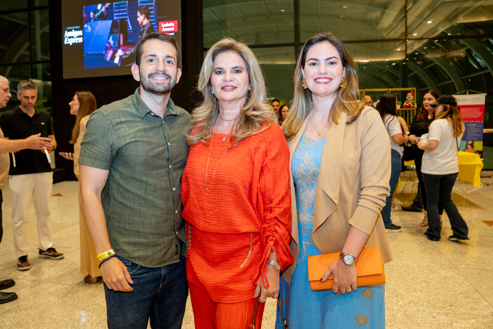 Levi Cavalcante, Germana Wanderley E Marcela Holanda