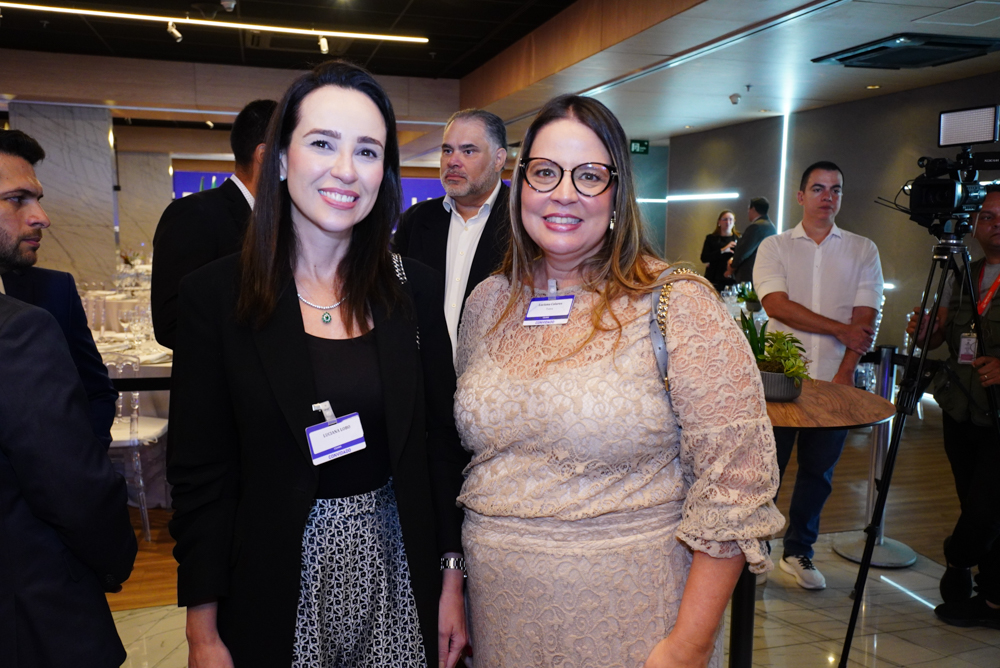 Luciana Lobo E Luciana Colares