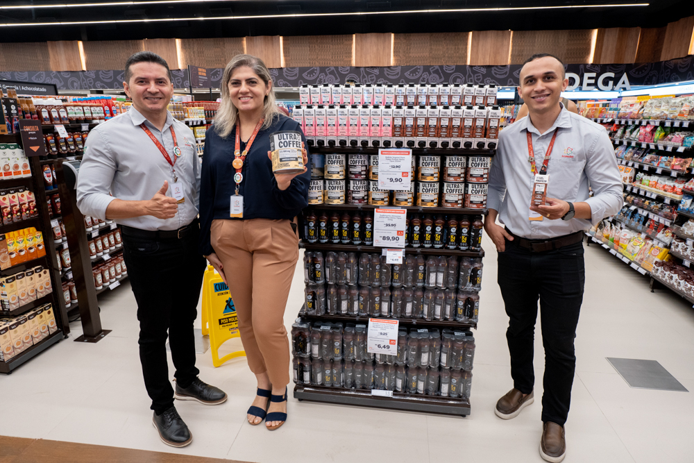 Luciano Oliveira, Raquel Martins E Romário Oliveira