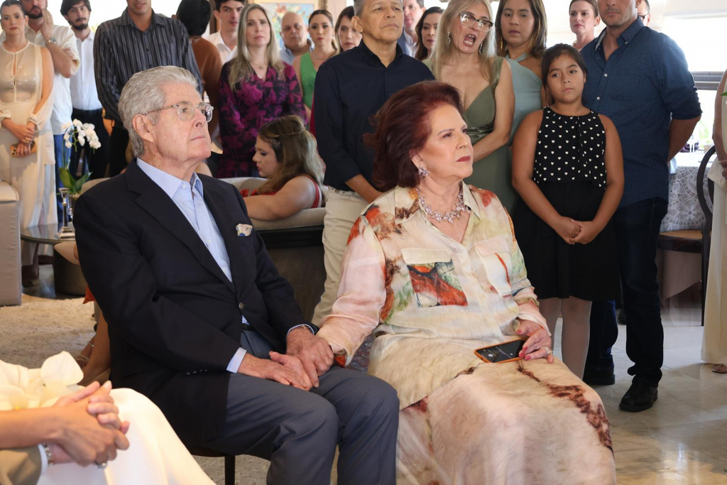 Lúcio Carneiro E Ana Virgínia Carneiro