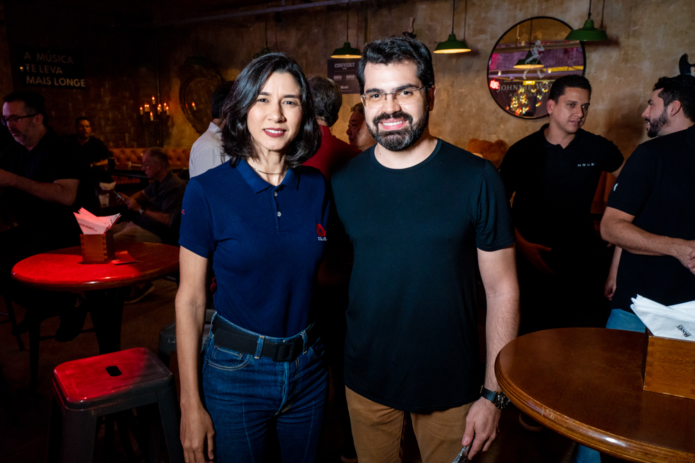 Lucivânia Sousa E Pedro Garcia