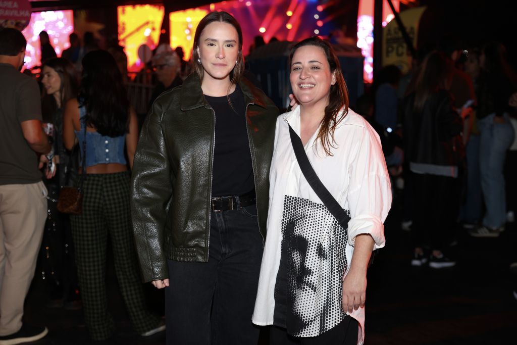 Mariana Navarro E Ju Amaral