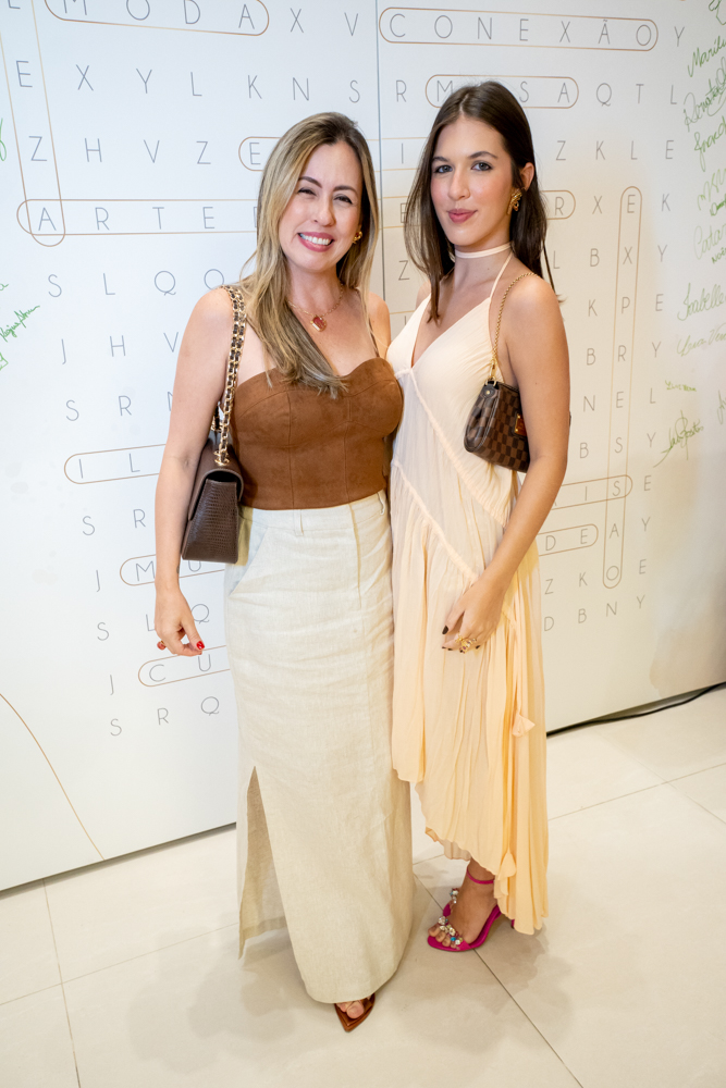 Marília Cabral E Melina Brasileiro
