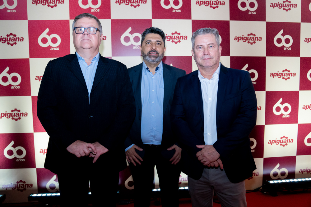 Milton Fischer, Antônio Melo E José Eduardo