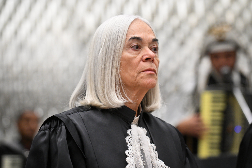 Ministra Maria Theresa De Assis Moura