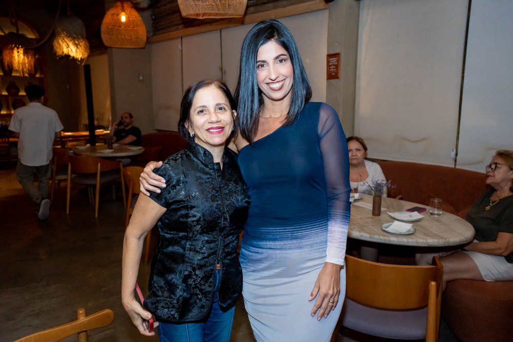 Nilza Moura E Deborah Alencar