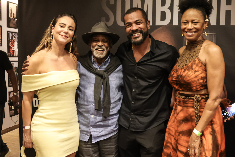 Sombrinha Grava Projeto Audiovisual