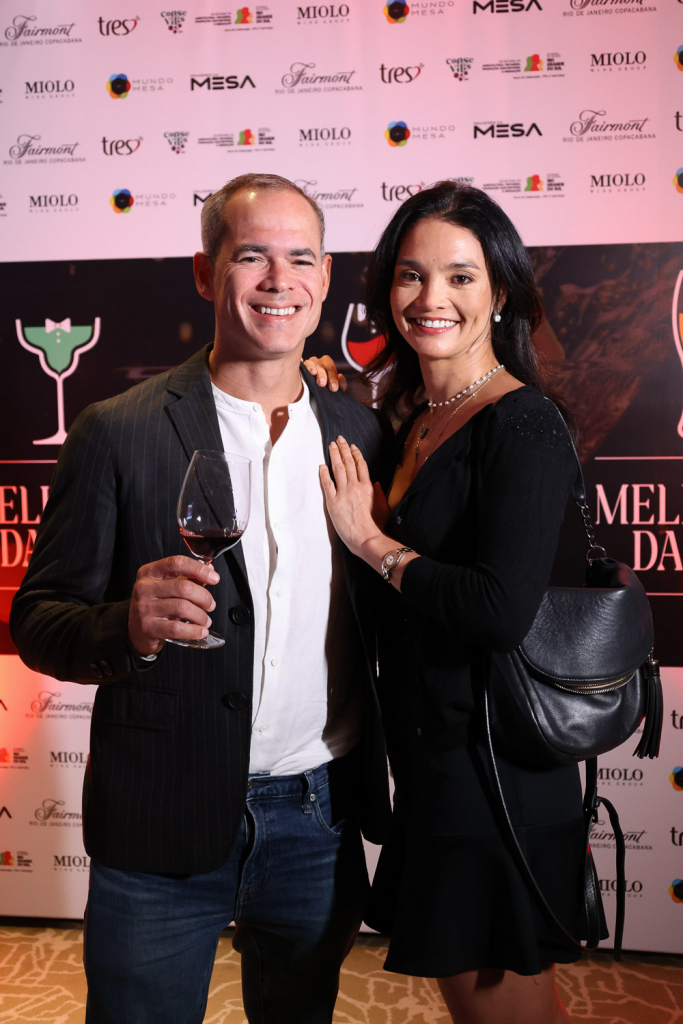 Pauline Yoshida E Rodrigo Brites