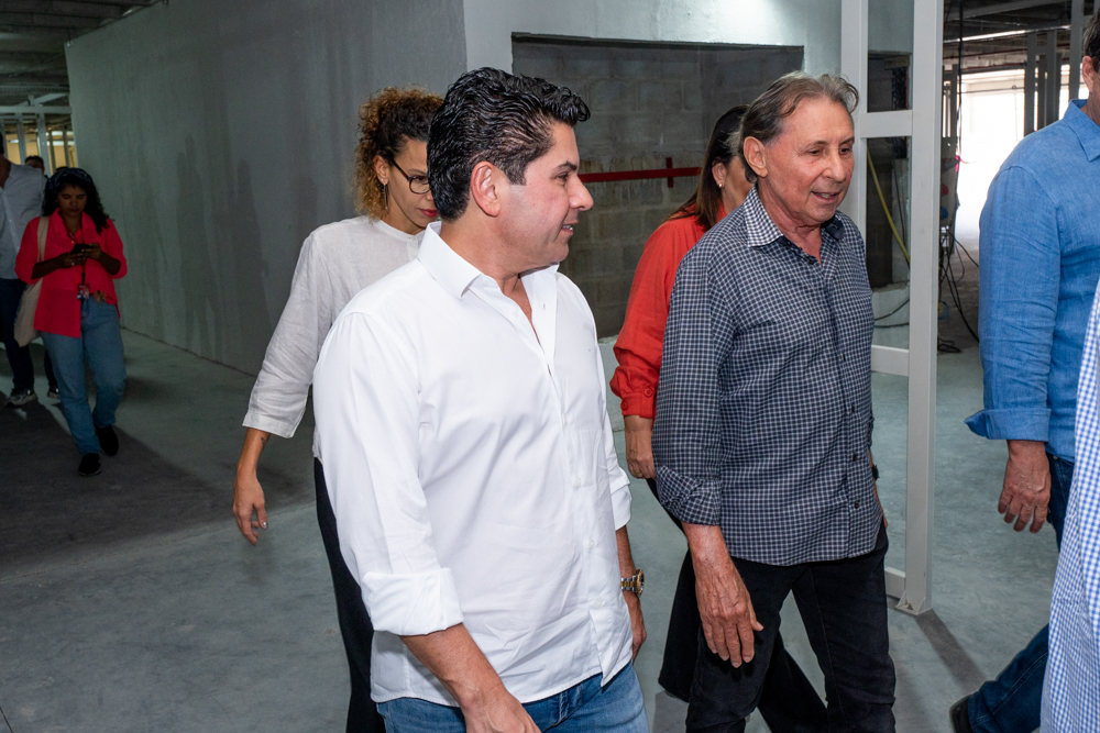 Pompeu Vasconcelos E Valmir Ferreira