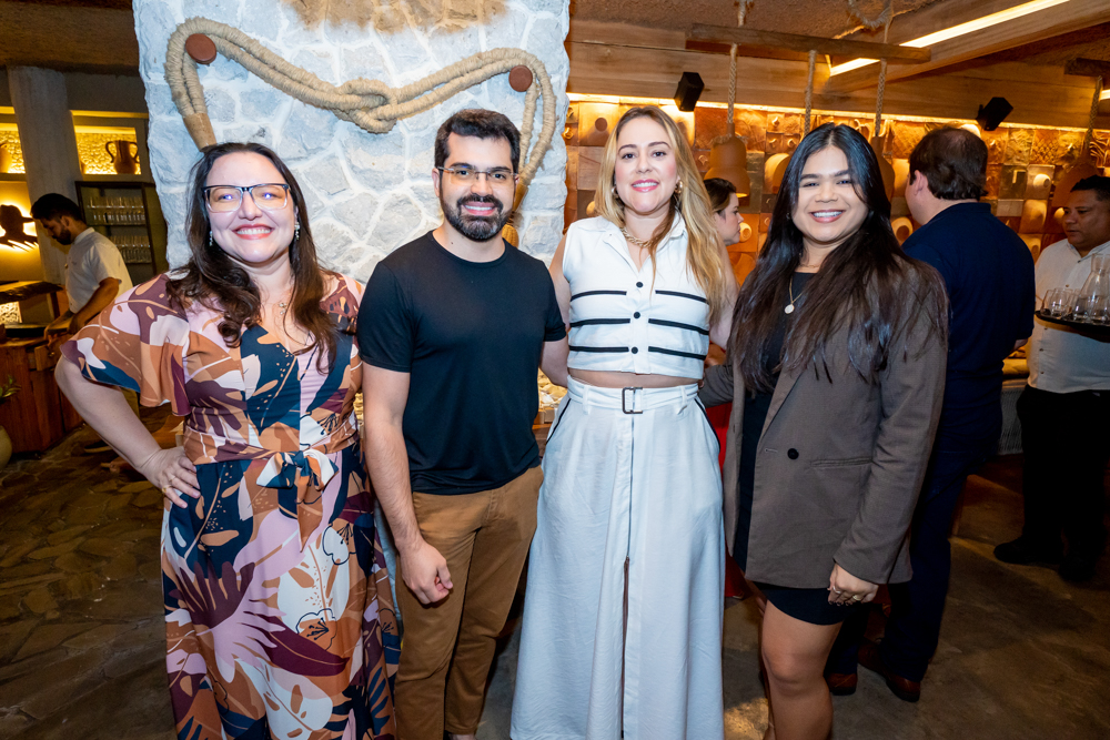 Priscilla Gomes, Pedro Garcia, Jerilly Jóia E Ingrid Souza