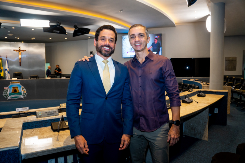 Reconhecimento público - Empresário André Camurça é agraciado com o Título de Cidadão de Fortaleza pela CMFor