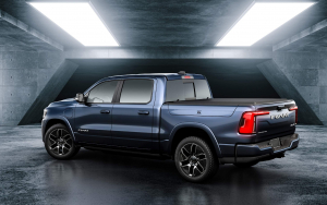 Ram 1500 Rev 2025 (4)