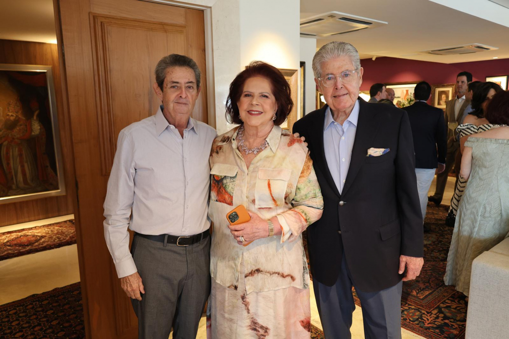 Raul Carneiro, Ana Virgínia Carneiro E Lúcio Carneiro