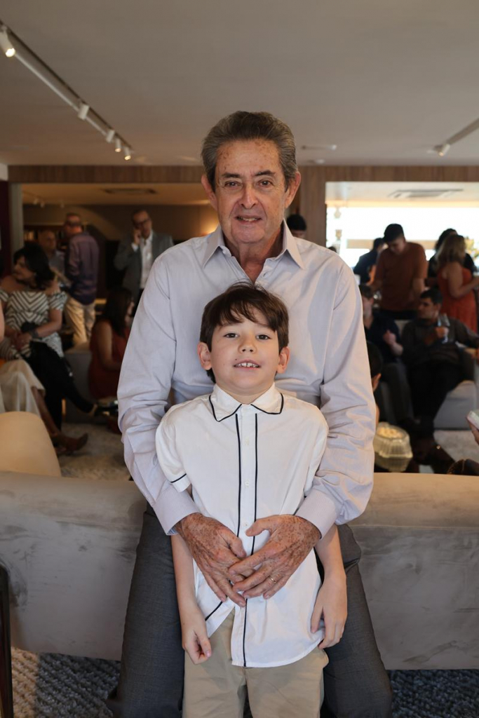 Raul Carneiro E Raul Carneiro