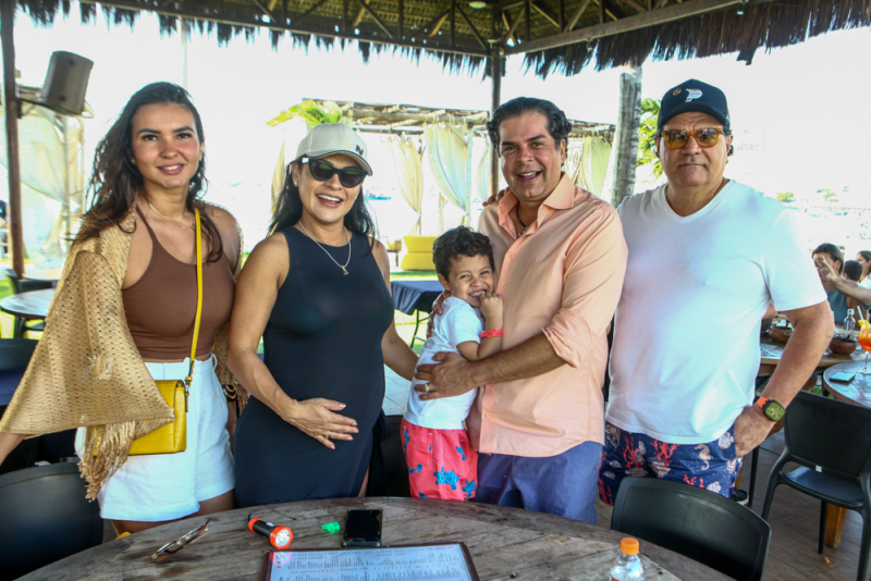 Beach Vibes - Weekend no Iate Clube de Fortaleza é marcado por música e descontração