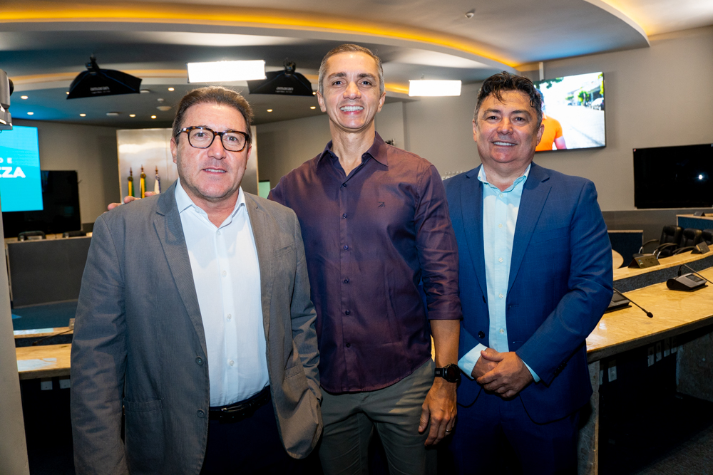 Régis Matias, Marcelo Marfrutas E Domingos Sávio (2)