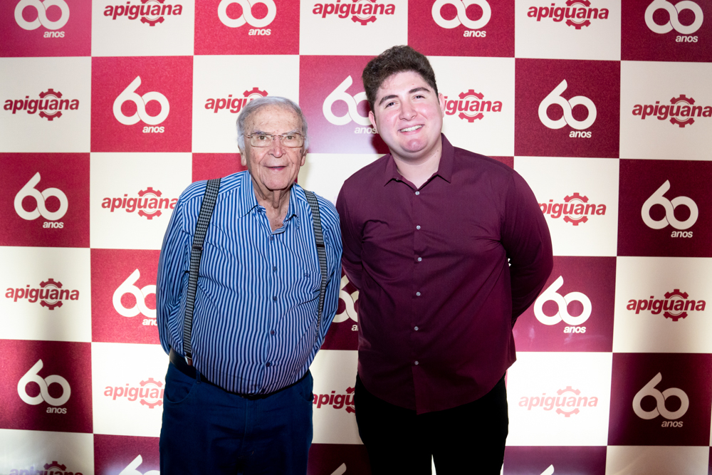 Renato E Arthur Massari