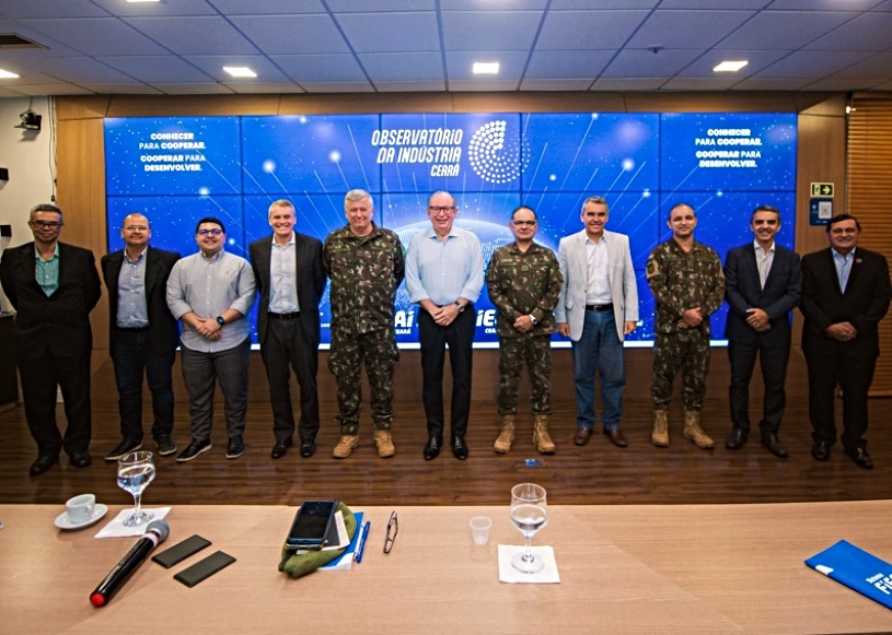 Ricardo Cavalcante revela potencial de dados à equipe do Ministério da Defesa