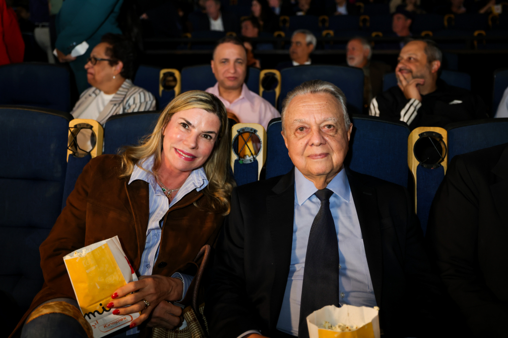 Roberto Rodrigues E Carla De Freitas