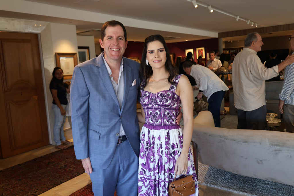 Rodrigo Carneiro E Camile Carneiro