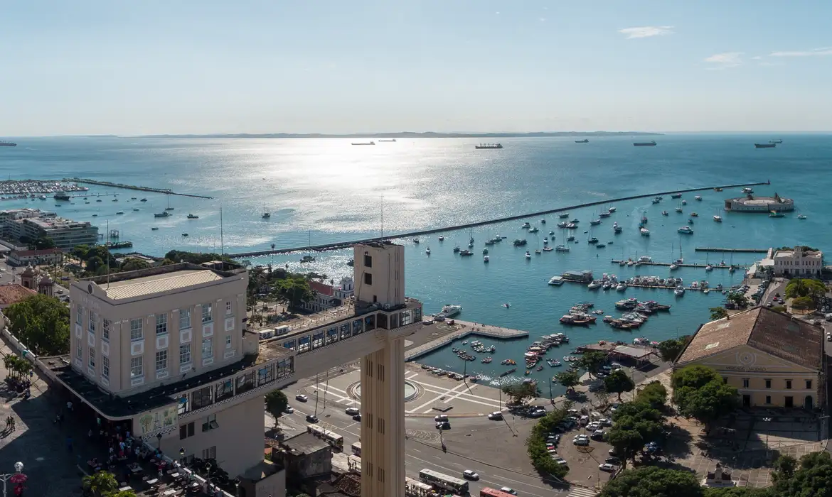 Lula assina decreto para garantir avanço na construção da ponte Salvador–Itaparica