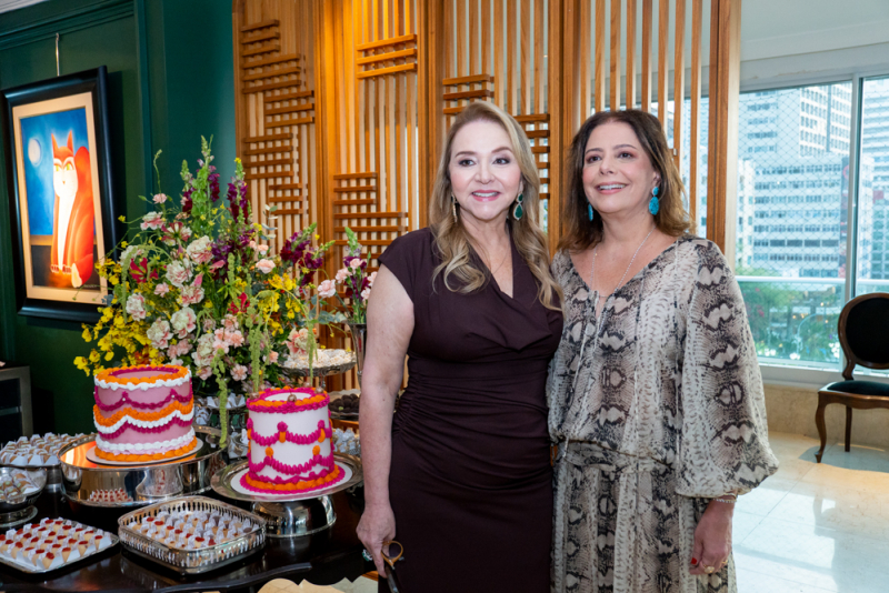 B-DAY - Sandra Fujita e Cláudia Gradvohl recebem os parabéns em festa dupla