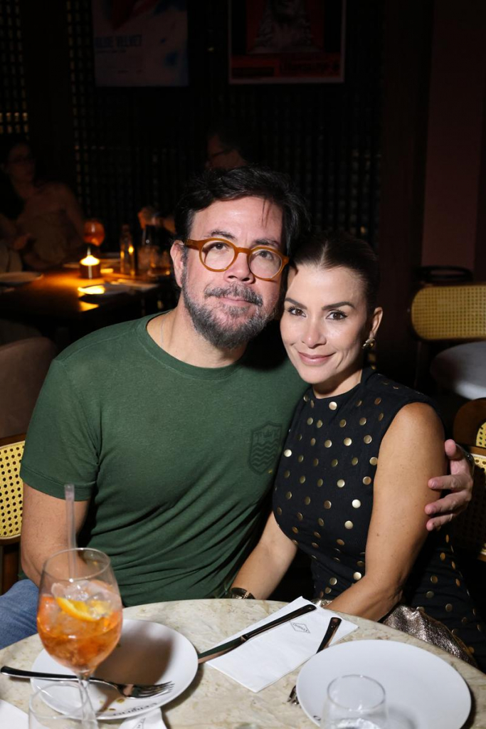 Tales Catunda E Roberta Quarantta