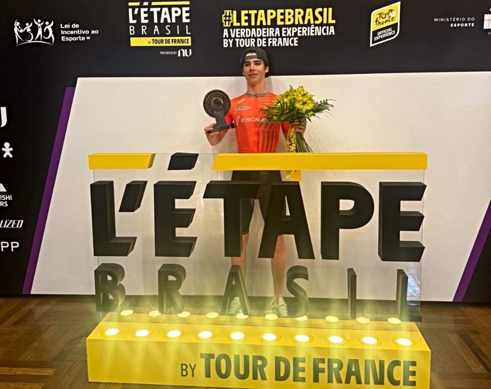Thiago Perdigão, de 17 anos, faz história e vence a L’Étape Campos do Jordão 2025