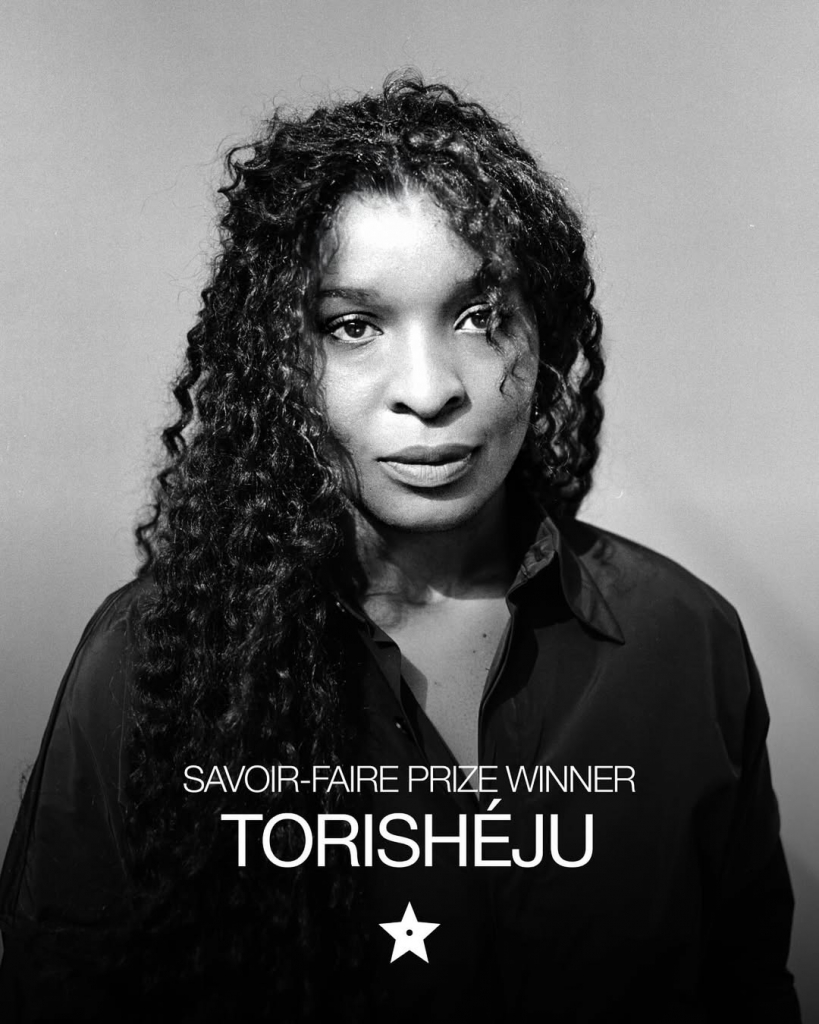 Torishéju Dumi, Vencedora Do Savoir Faire Prize