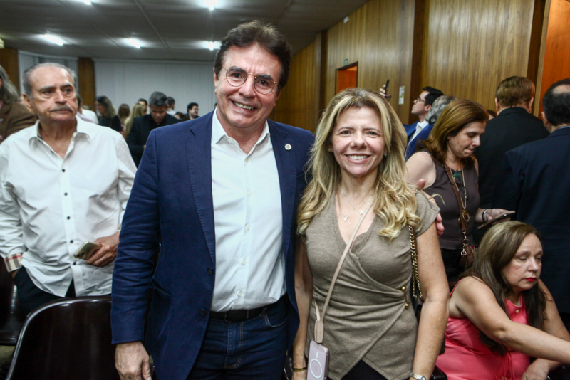 Triênio 2025-2028 - Cid Alves é empossado presidente da FACIC em cerimônia na sede da entidade