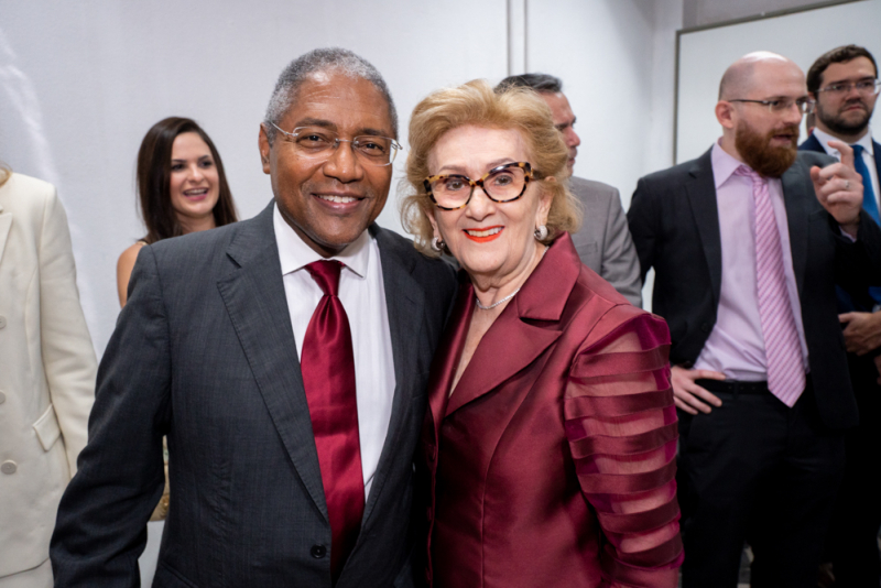Honraria e prestígio - UNI7 homenageia personalidades do Direito e da gestão pública com a Medalha Agerson Tabosa