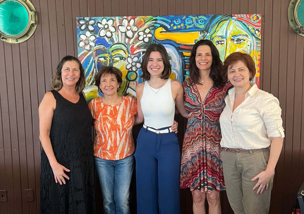 Almoço no Iate Clube de Fortaleza reúne elenco de ‘Três Mulheres Altas’ Almoço no Iate Clube de Fortaleza reúne elenco de ‘Três Mulheres Altas’