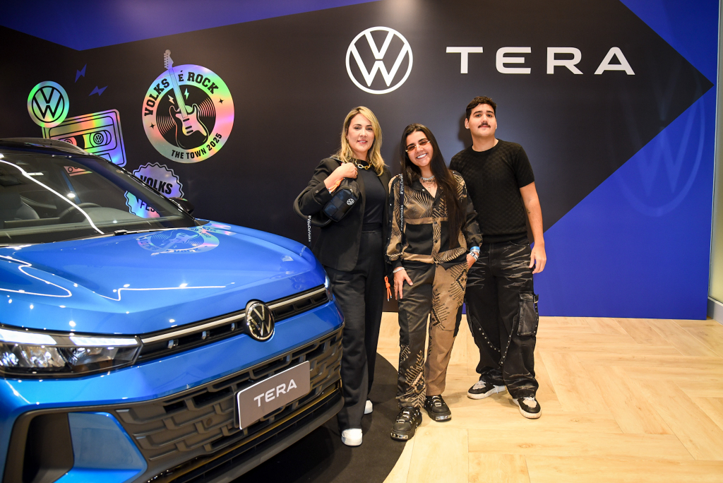 Yasmin Santos E Família 8384