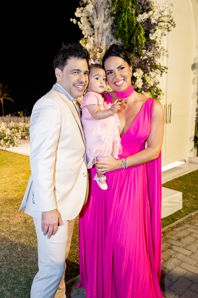 Zezé Di Camargo, Clara Lacerda Camargo E Graciele Lacerda (5)