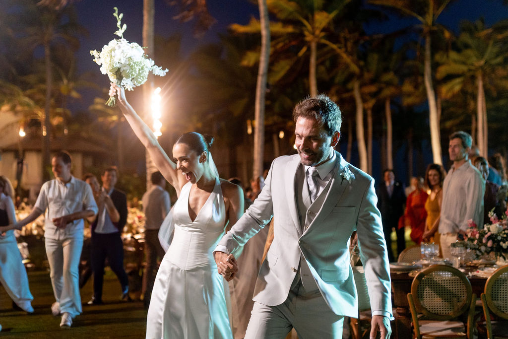 Júlia Leal e Carlos Fiúza dizem “sim” em elegante cerimônia no Fortim