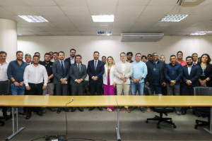 29 10 2025 Reunião Entre Presidente Romeu E Empresários Do Setor De Energia Solar Fotos José Leomar (1)