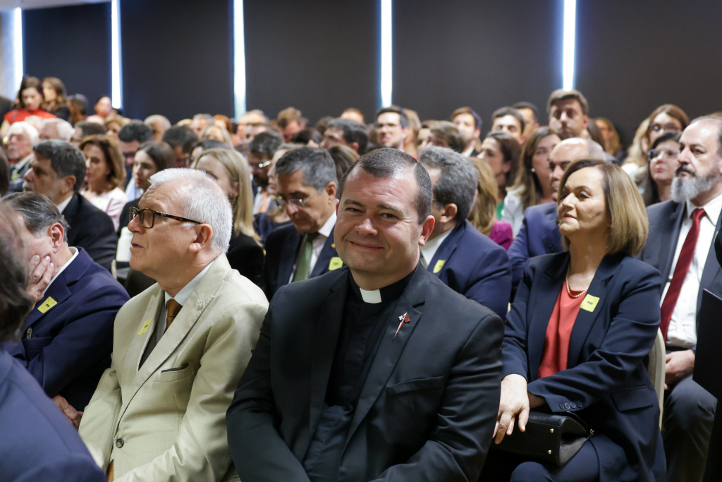 54821160986 6982c1fbac K