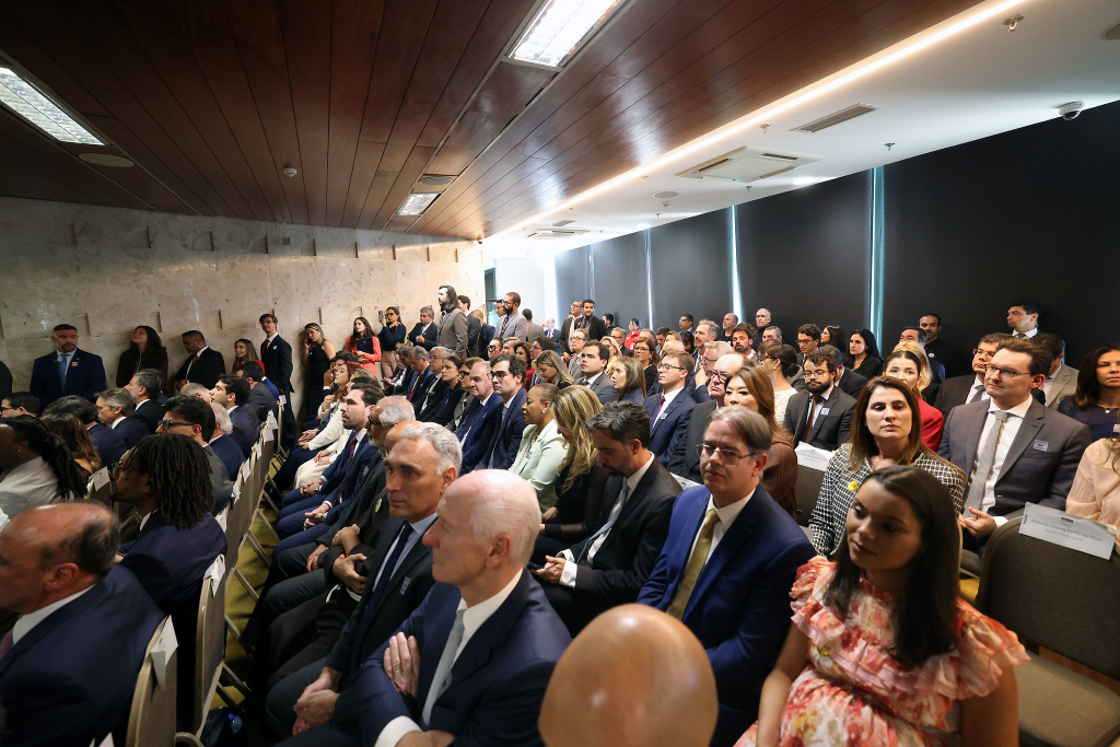 54821356043 Ee8e07a82a K