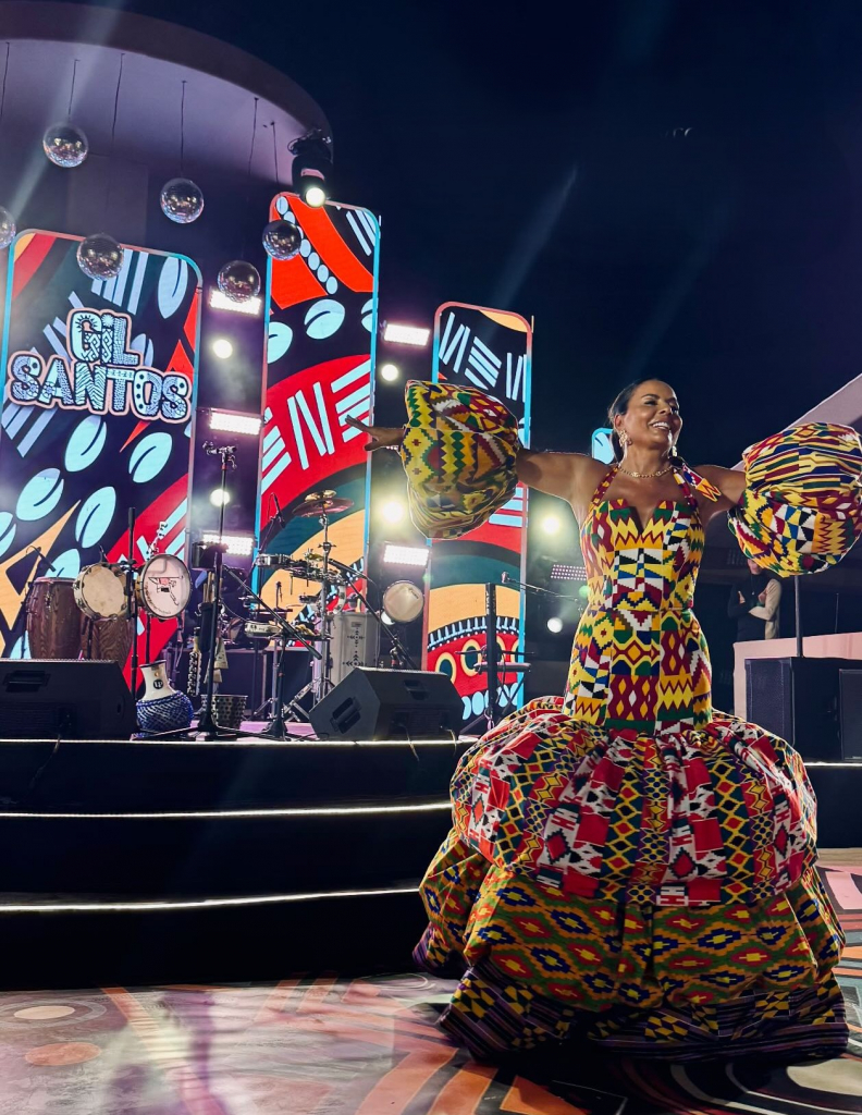 569955206 18534467668044027 6661615385094795565 N.