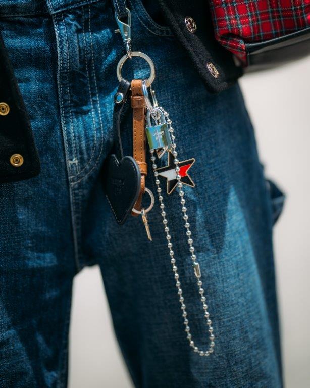 Alba Hurup Larsen Veste Tommy Jeans Crédito Cortesia F1 Academy (1)