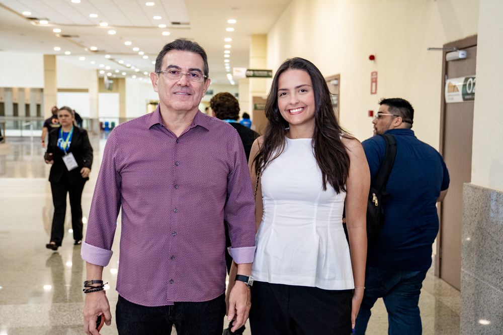 Alexandre Pereira E Lara Abreu (1)