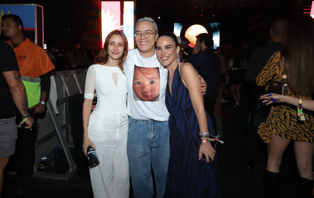 Ana Paula Popi, Maria Gadú E Wanessa Camargo