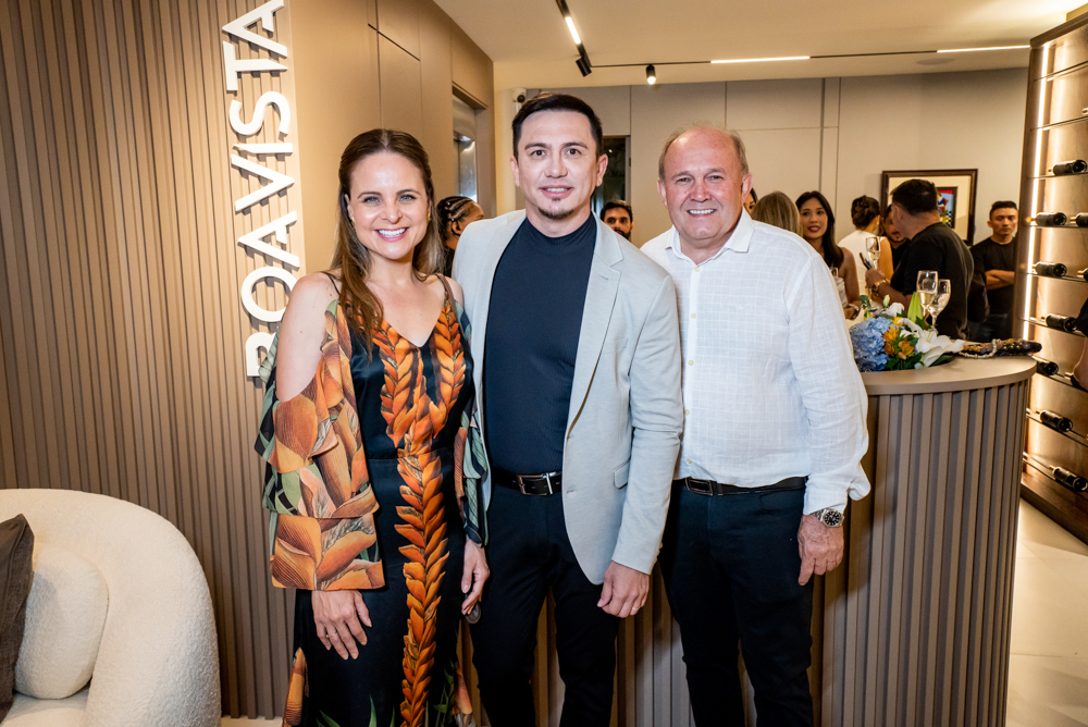 Ana Virginia Furlani, Vinicius Ferreira E Tarcisio Luiz Liell