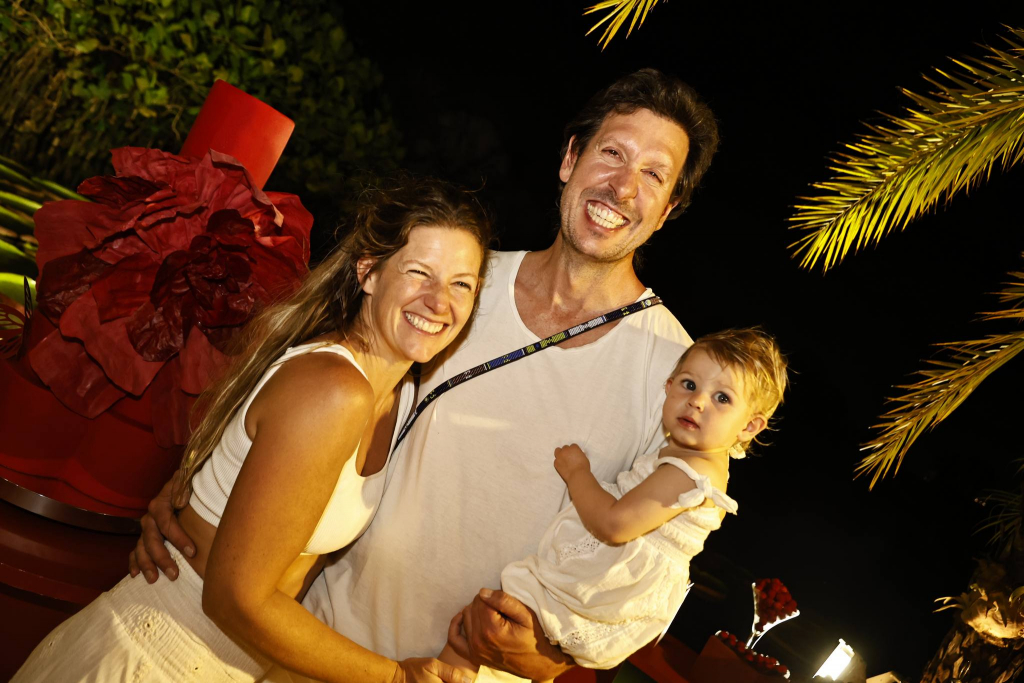 Arani Matti, Max E Naylane Niederste Ostholt