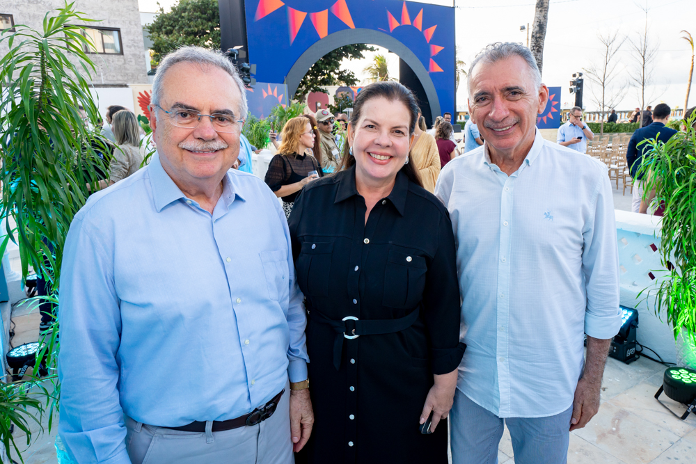 Assis Cavalcante, Eliane Brasil E Artur Bruno