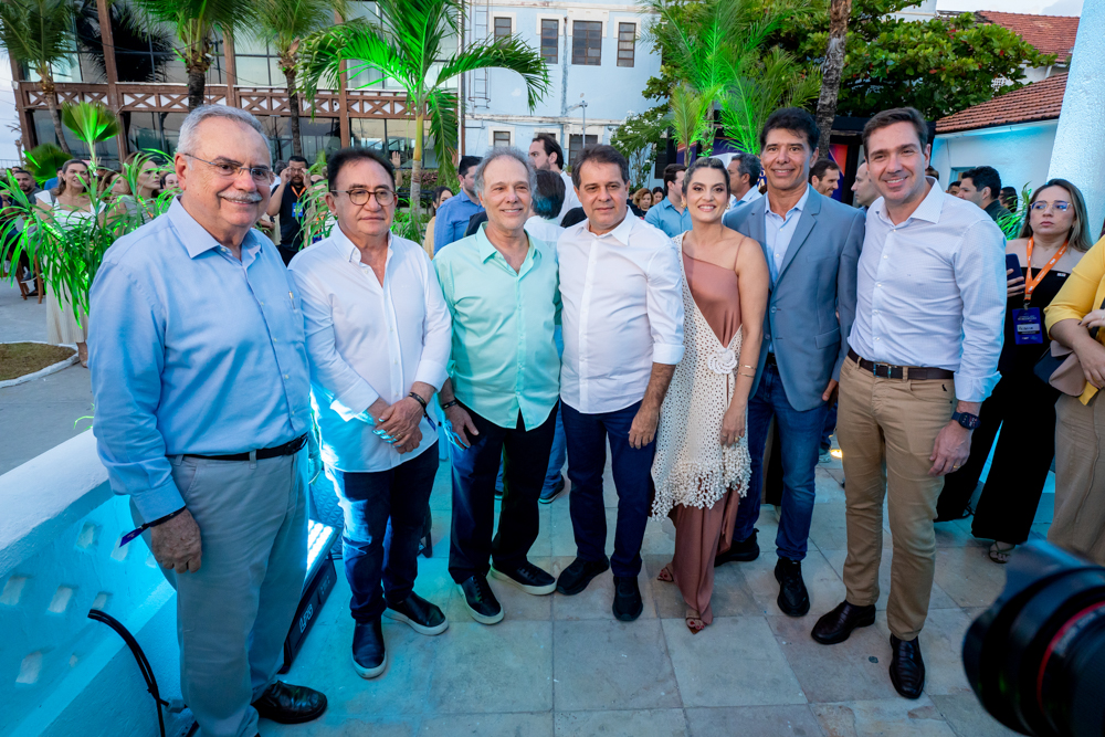 Assis Cavalcante, Manoel Linhares, José Carlos Pontes, Evandro Leitão, Denise Carrá, Igor Pinho E Eduardo Bismarck (2)