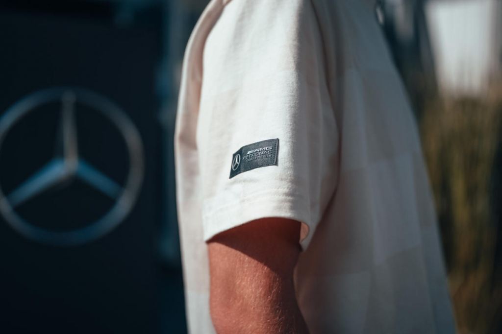 Bad Bunny Motorsport Collection (7)