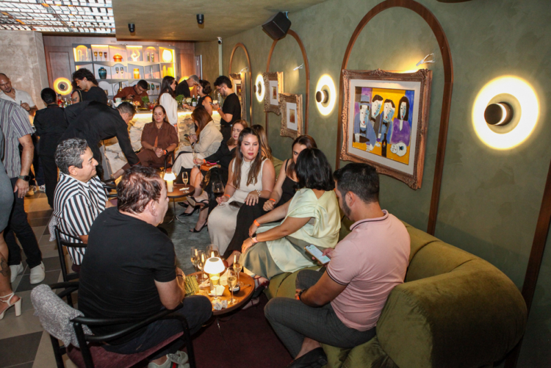 Aromas e sensações - Hotel Gran Marquise assina noite de experiências sensoriais no Bar Secreto da CASACOR Ceará