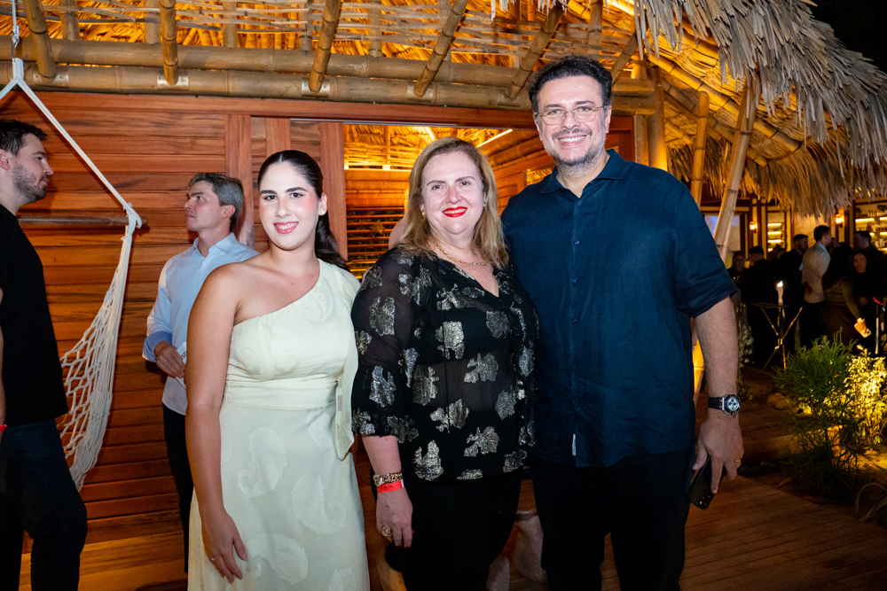 Bárbara, Anya Freire E Adriano Nogueira (3)