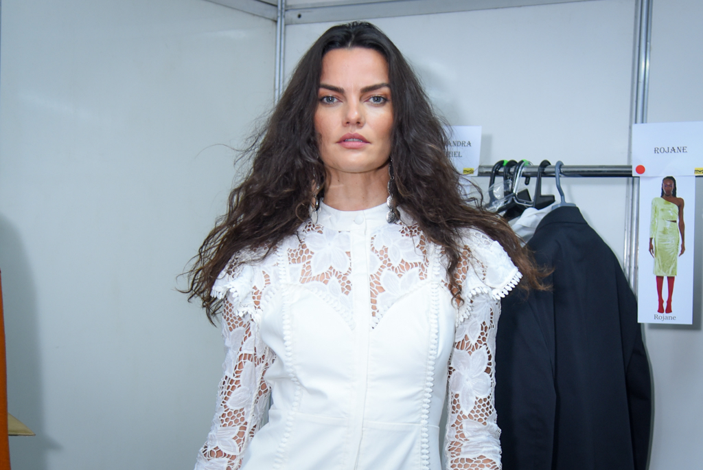 Bárbara Fialho 18042